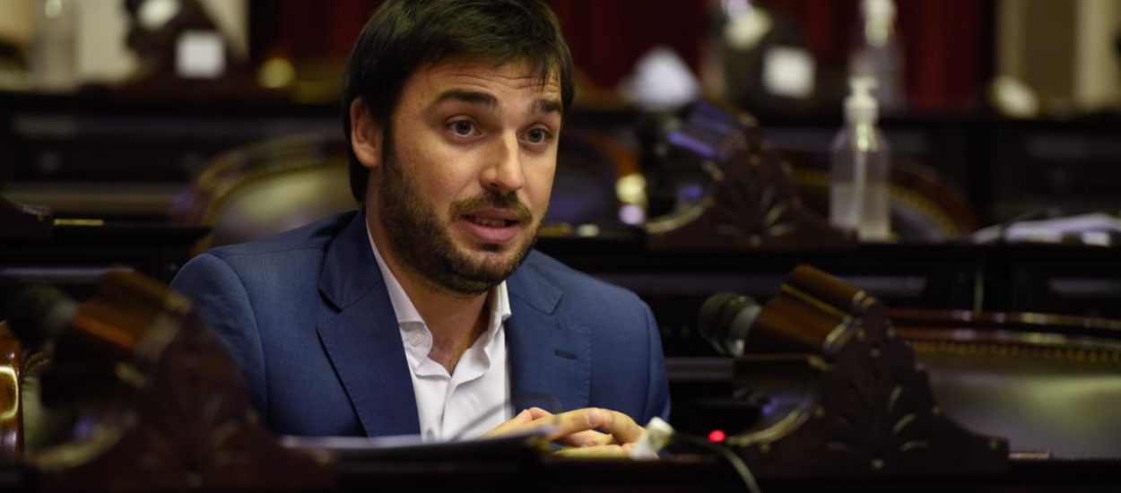 TORRES ARREMETIÓ CONTRA “LA SOBERBIA DEL KIRCHNERISMO” Y DENUNCIÓ UNA “SESIÓN TRUCHA” EN EL SENADO