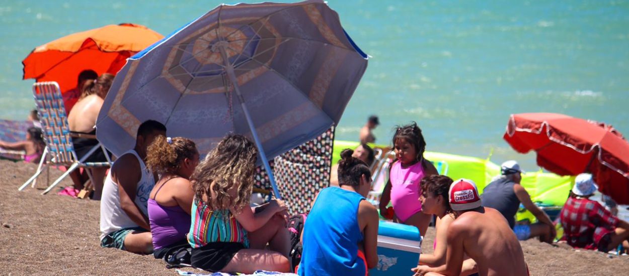 GUARDAVIDAS DESTACARON EL COMPORTAMIENTO DE LOS VECINOS DURANTE EL PRIMER FIN DE SEMANA DE ENERO EN PLAYA UNIÓN