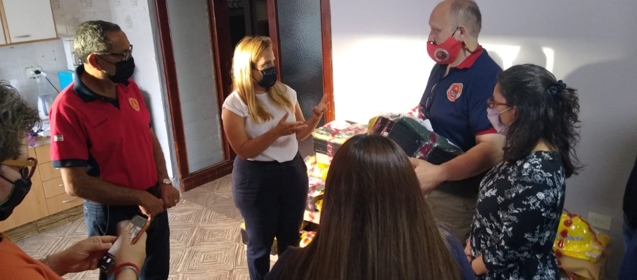 BOMBEROS CHUBUTENSES SE REUNIERON CON FUNCIONARIAS NACIONALES