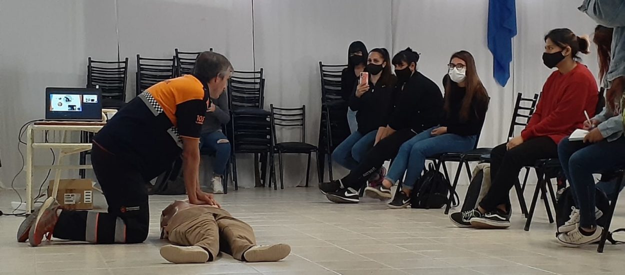 INVITAN A CAPACITACIONES GRATUITAS SOBRE PRIMEROS AUXILIOS Y RCP