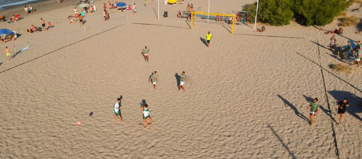 COMIENZA LA LIGA NACIONAL MASCULINA DE FÚTBOL PLAYA
