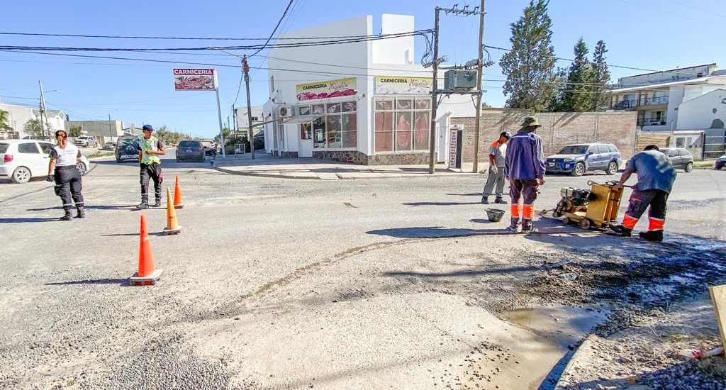 MÁS OBRAS DE PAVIMENTACIÓN