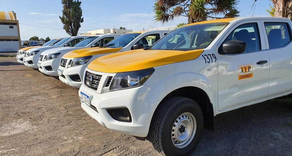 EL GOBIERNO DEL CHUBUT INCORPORÓ 5 CAMIONETAS 0 KM AL PARQUE AUTOMOTOR DE VIALIDAD PROVINCIAL