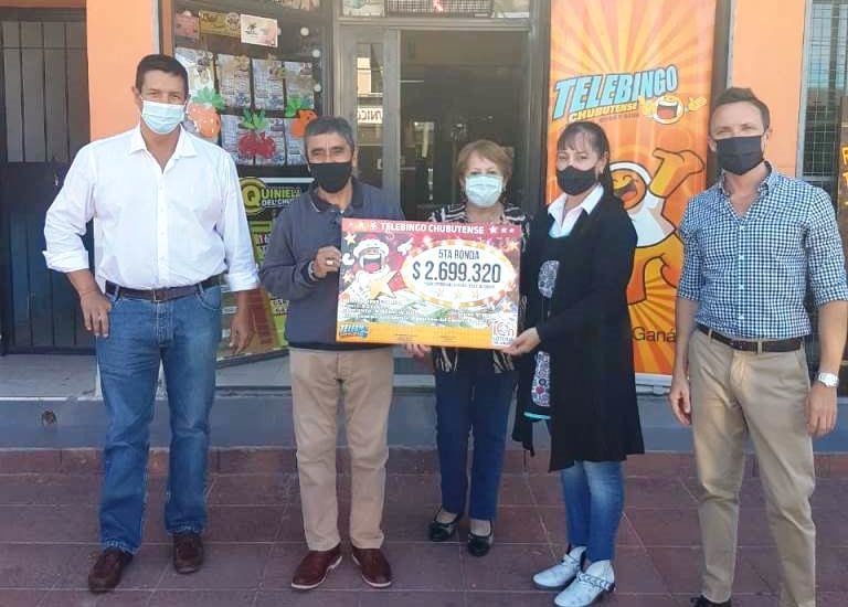 LOTERÍA DEL CHUBUT PREMIÓ A DOS GANADORES DEL TELEBINGO EN SARMIENTO