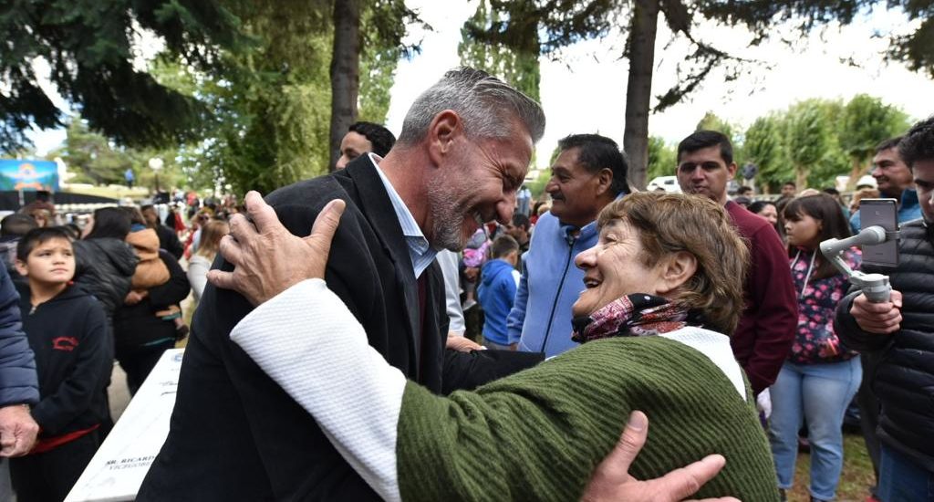 ARCIONI INAUGURÓ OBRAS, ENTREGÓ APORTES Y FIRMÓ CONVENIOS EN EL CENTENARIO DE RÍO PICO