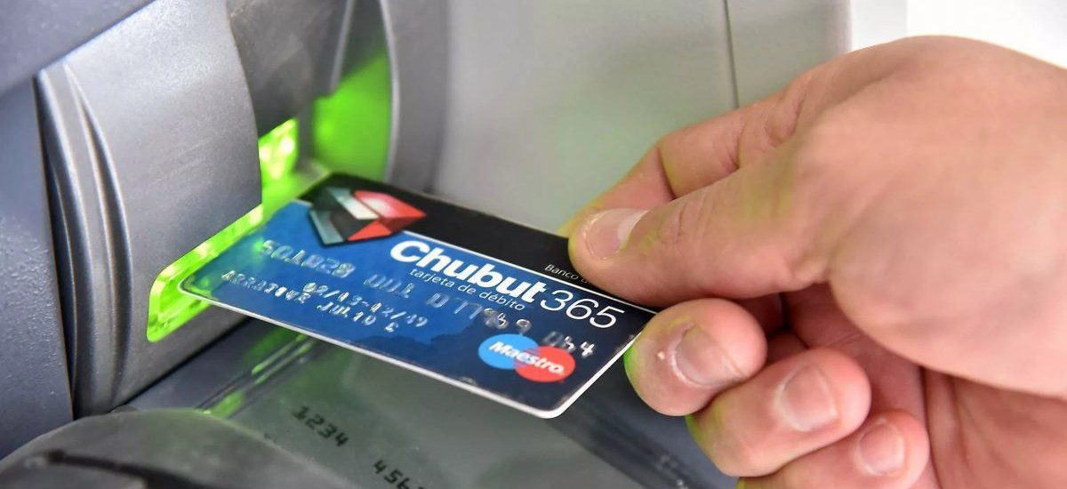 EL GOBIERNO DEL CHUBUT DEPOSITARÁ EL PRÓXIMO MARTES LOS HABERES A LOS EMPLEADOS PÚBLICOS Y JUBILADOS