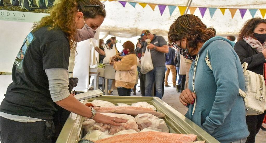 CONVOCATORIA PARA VEHÍCULOS GASTRONÓMICOS, PRODUCTORES Y ARTISTAS PARA LA XVIII FERIA DE PESCADORES ARTESANALES DE SEMANA SANTA