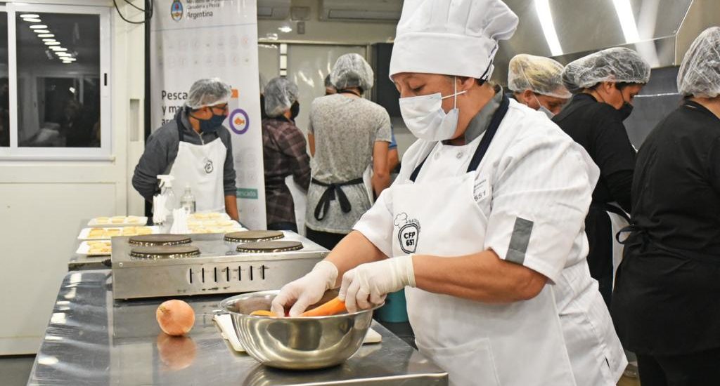 SEMANA SANTA: ENCUENTROS CULINARIOS EN EL AULA TALLER MÓVIL