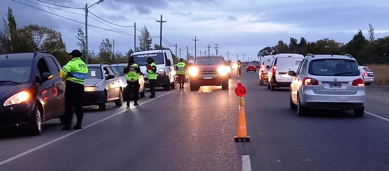 CERCA DE UN CENTENAR DE CONDUCTORES FUERON RETIRADOS DE LA VÍA PÚBLICA EN CHUBUT POR ALCOHOLEMIAS POSITIVAS