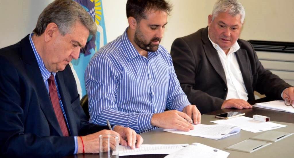 EL MINISTERIO DE AGRICULTURA, GANADERÍA, INDUSTRIA Y COMERCIO FIRMÓ IMPORTANTES CONVENIOS EN COMODORO RIVADAVIA 