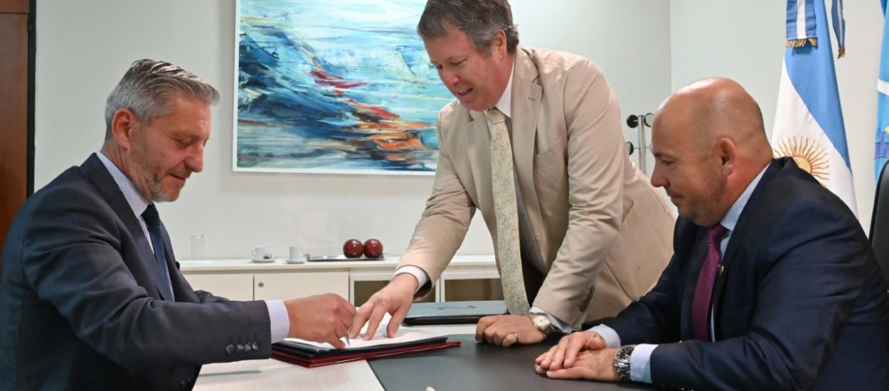 ARCIONI DELEGÓ EL MANDO AL VICEGOBERNADOR SASTRE