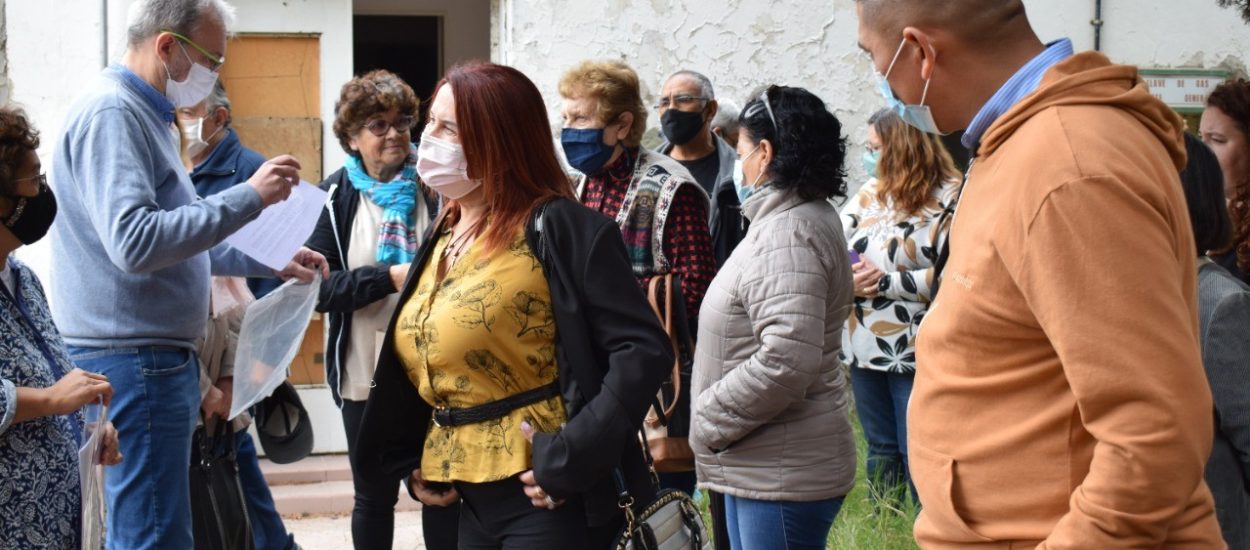 FUNCIONARIOS PROVINCIALES RECORRIERON LAS INSTALACIONES DEL VIEJO HOSPITAL DE DOLAVON