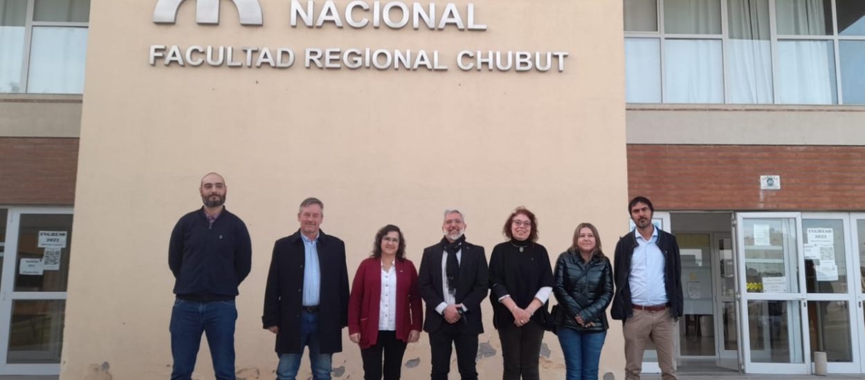 UTN CHUBUT REALIZARÁ EL TRABAJO TÉCNICO DEL PLAN DE SUMINISTRO DE AGUA Y MEJORA EN LA RED CLOACAL DEL MUNICIPIO DE EL HOYO