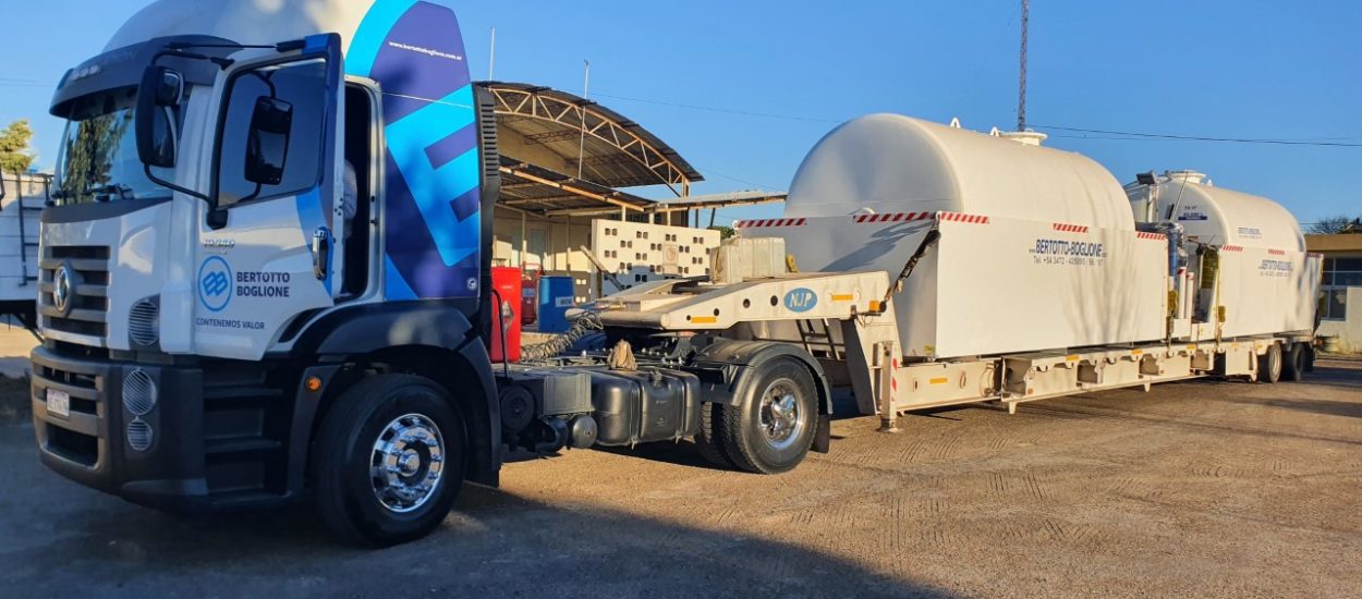EL GOBIERNO DEL CHUBUT INCORPORÓ DOS ESTACIONES MÓVILES DE COMBUSTIBLE
