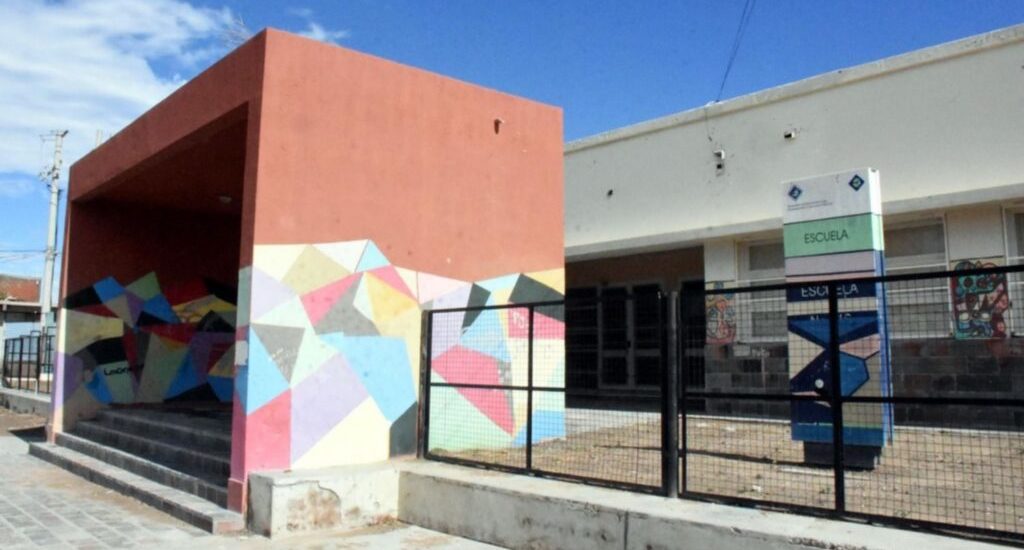SE RESTABLECIÓ EL SERVICIO DE COMEDOR EN LA ESCUELA Nº 219 DE PUERTO MADRYN