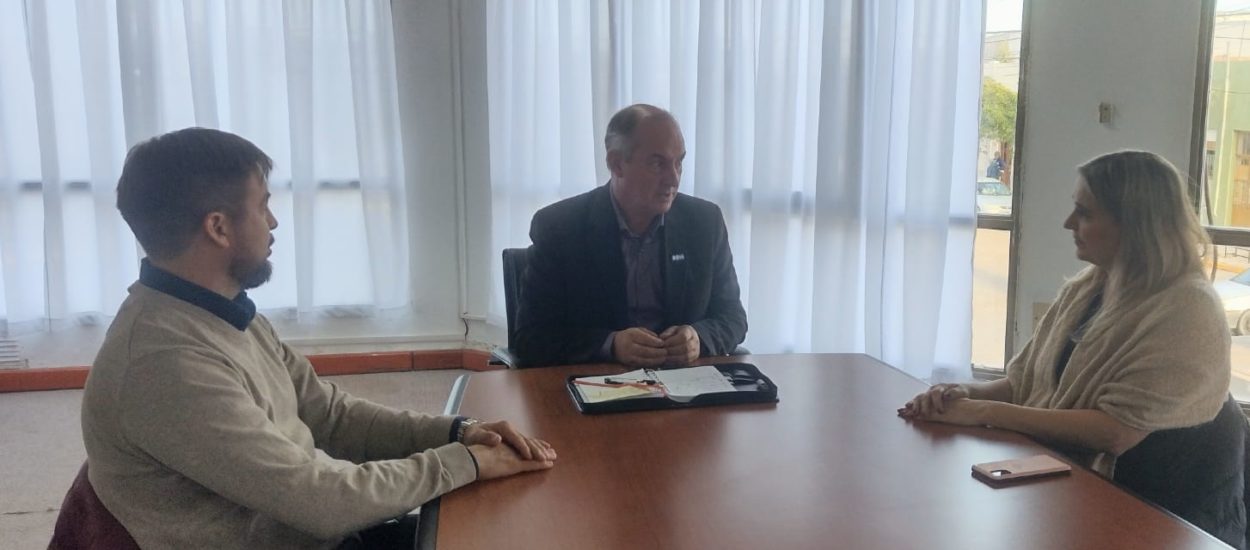 SEGURIDAD: EL MINISTRO CASTRO SE REUNIÓ CON LA DIPUTADA PROVINCIAL BELÉN BASKOVC PARA AUNAR CRITERIOS DE TRABAJO