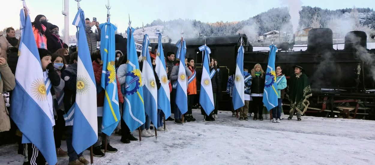 CON UN COLORIDO ACTO, “LA TROCHITA” CELEBRÓ LOS 77 AÑOS DE SU LLEGADA A ESQUEL 