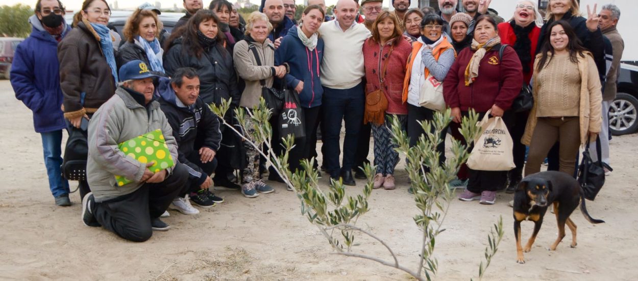 EN EL PARQUE AGROFORESTAL, SASTRE DESTACÓ LA IMPORTANCIA DE AVANZAR EN EL FORTALECIMIENTO DE LA AGRICULTURA FAMILIAR