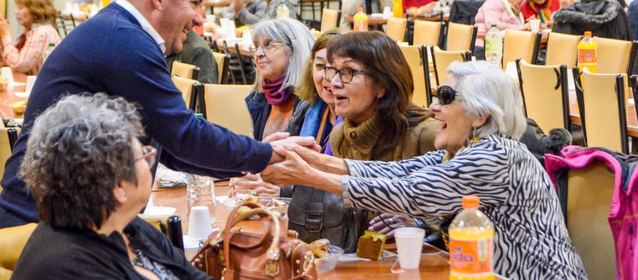 EL INTENDENTE PARTICIPÓ DEL CIERRE DE LAS ACTIVIDADES QUE REALIZÓ EL MUNICIPIO POR EL DÍA INTERNACIONAL DEL “BUEN TRATO HACIA LAS PERSONAS MAYORES”