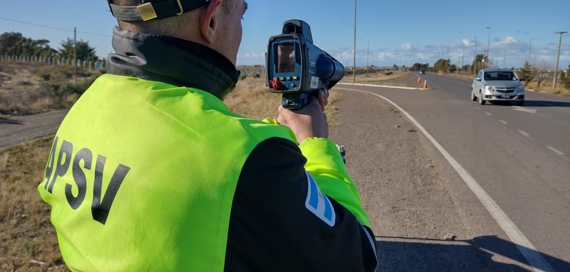 SEGURIDAD VIAL: COMENZARON LOS CONTROLES CON LOS NUEVOS RADARES PARA CONTROLAR LAS VELOCIDADES DE CIRCULACIÓN