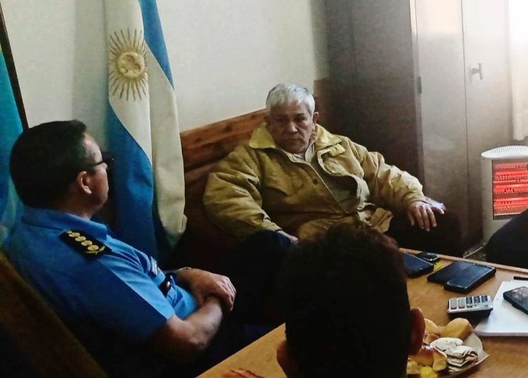 EL JEFE DE LA POLICÍA DEL CHUBUT SE REUNIÓ CON EL INTENDENTE DE EL MAITÉN