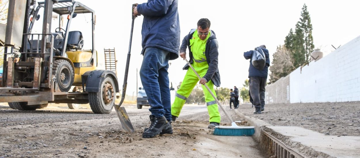 EL MUNICIPIO DE PUERTO MADRYN AVANZA EN TRABAJOS PREVENTIVOS POR EL PRONÓSTICO DE LLUVIAS PARA LOS PRÓXIMOS DÍAS