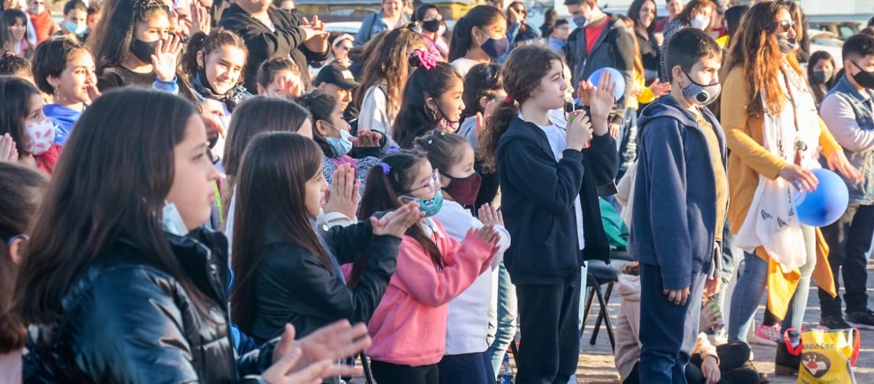 MADRYN JUEGA: TODO LISTO PARA VIVIR UNA GRAN FIESTA EN LA PLAZA SAN MARTÍN