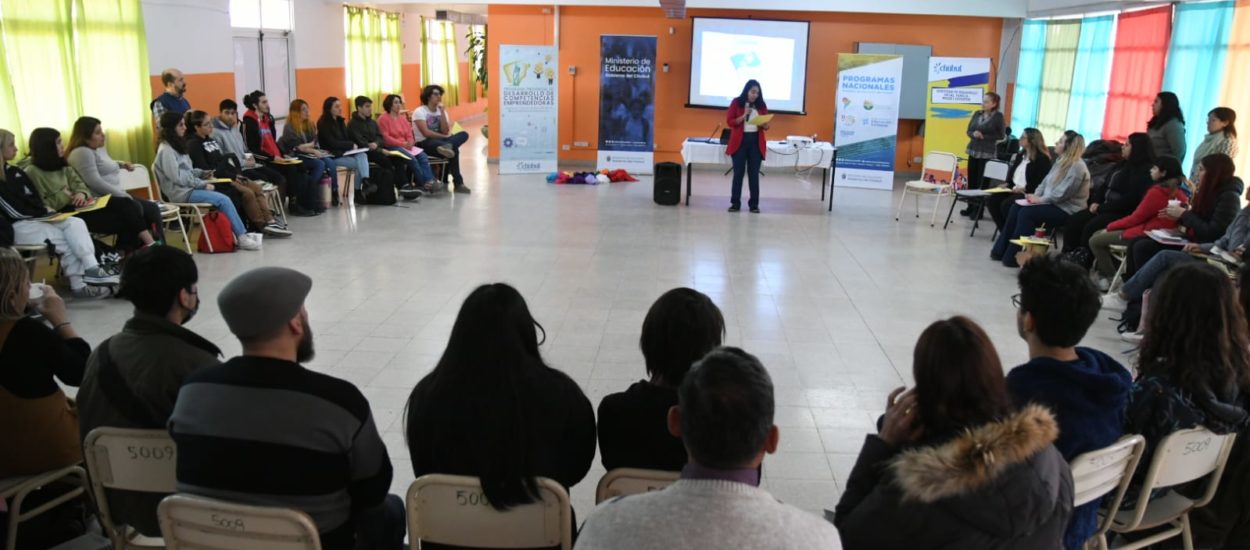 Educación: Primer Encuentro Regional de Centro de Estudiantes
