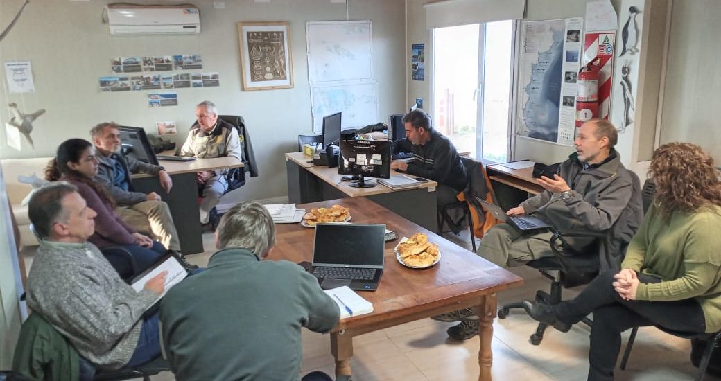 La Comisión de Manejo del Parque Interjurisdiccional Marino Costero se reunió para definir acciones de mejoramiento y actividades en el parque