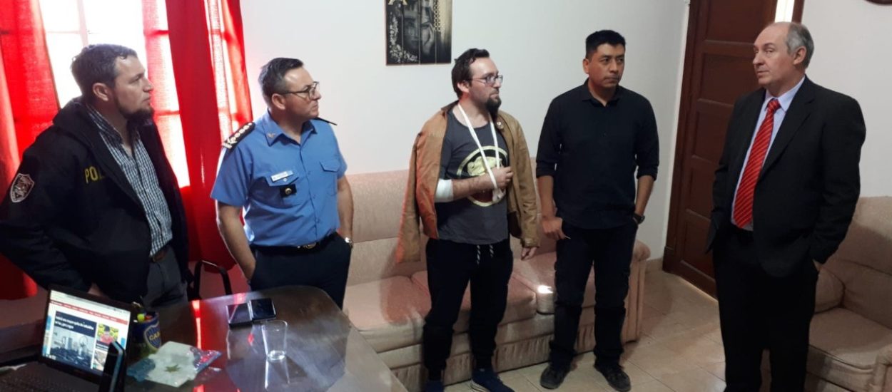 Arcioni y autoridades provinciales felicitaron a los policías intervinientes en un violento hecho en Comodoro Rivadavia