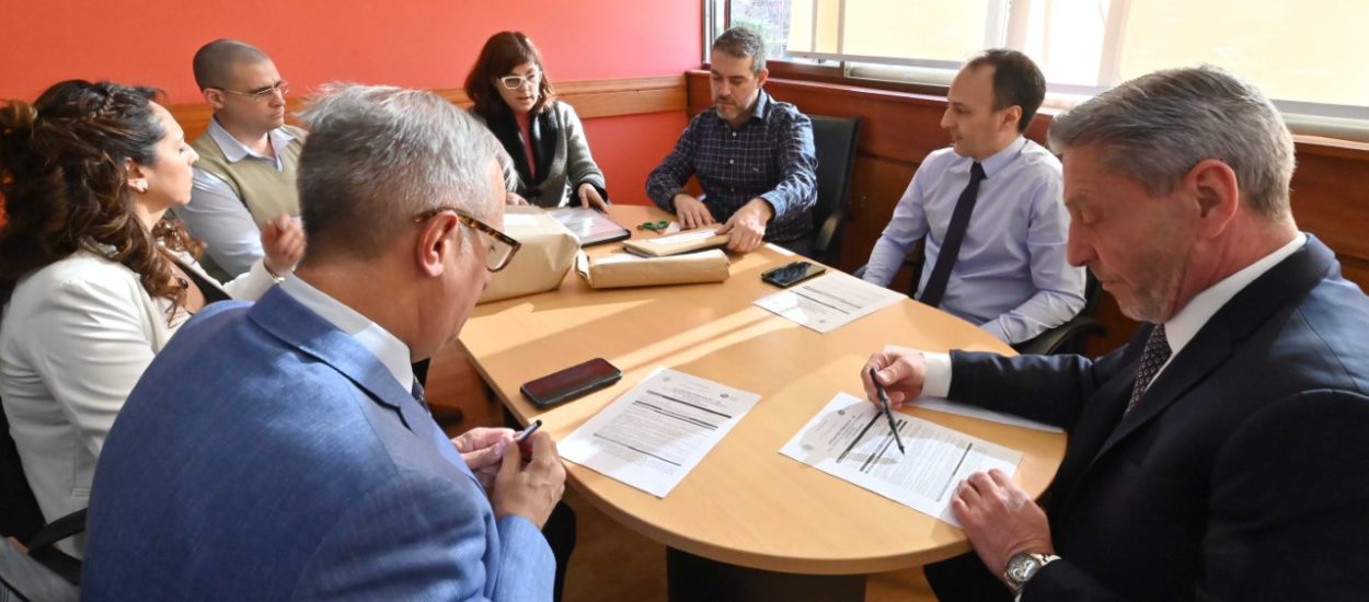 Arcioni encabezó la licitación pública para la construcción del edificio de Brigada de Incendios y Subcentral ‘Las Golondrinas’