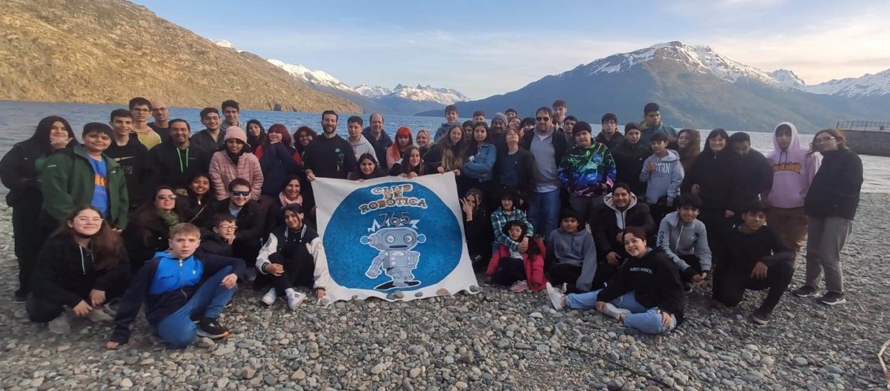 Más de 90 estudiantes participaron de la Liga de Robótica en Lago Puelo