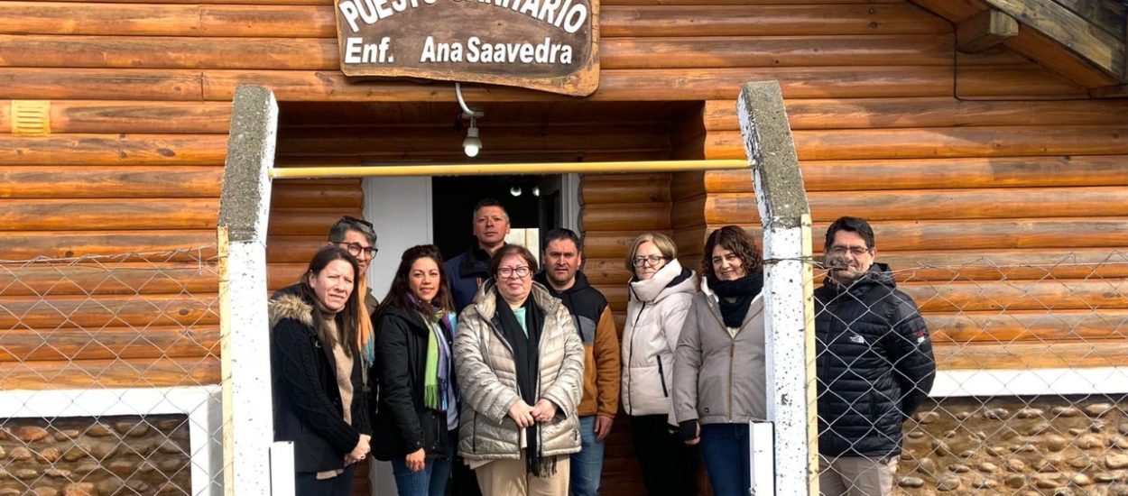 El Gobierno provincial entregó equipamiento e insumos al Puesto Sanitario de la Comuna Rural Dr. Atilio Viglione