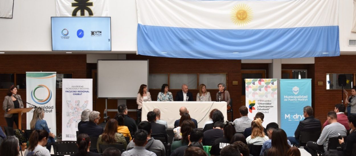 PUERTO MADRYN: COMENZÓ EL PRIMER ENCUENTRO “UNIVERSIDAD Y PARTICIPACIÓN ESTUDIANTIL” DE CHUBUT. 