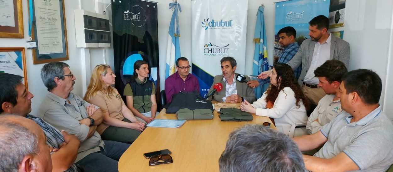 Provincia entregó uniformes a Guardafaunas de Áreas Naturales Protegidas