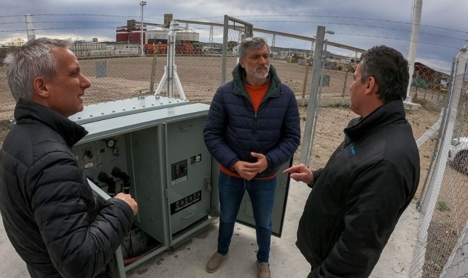 La Administración Portuaria de Puerto Madryn concretó una nueva obra de iluminación en el Muelle Almirante Storni