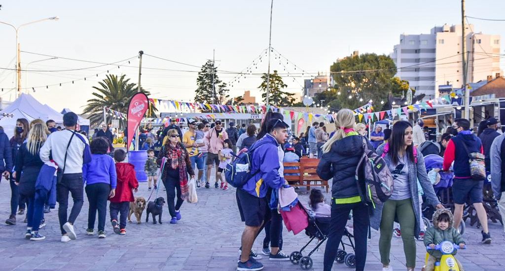 FIN DE SEMANA LARGO EN EL MADRYN COMESTIBLE, UN PASEO DE SABORES