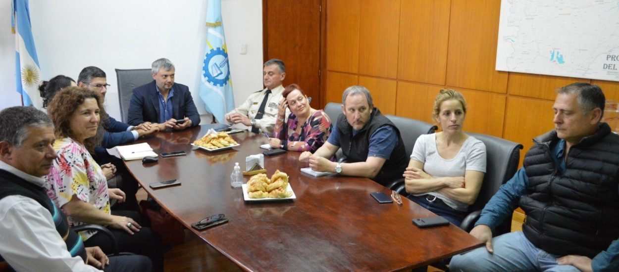 Chubut y Nación avanzan con la creación del Área Marina Protegida “Frente Valdés”