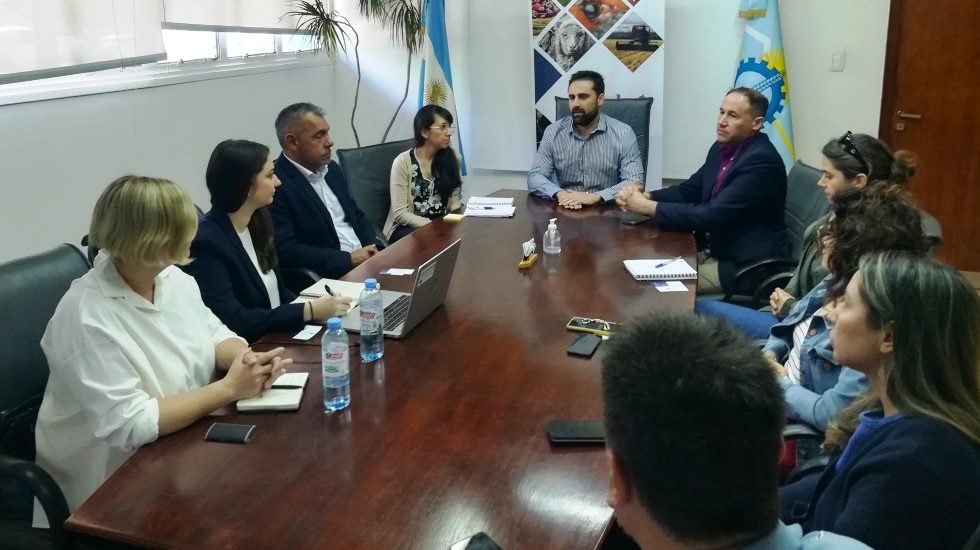 El Gobierno Provincial presentó un proyecto para mejorar el Sistema de Tratamientos de Efluentes del Parque Industrial Trelew