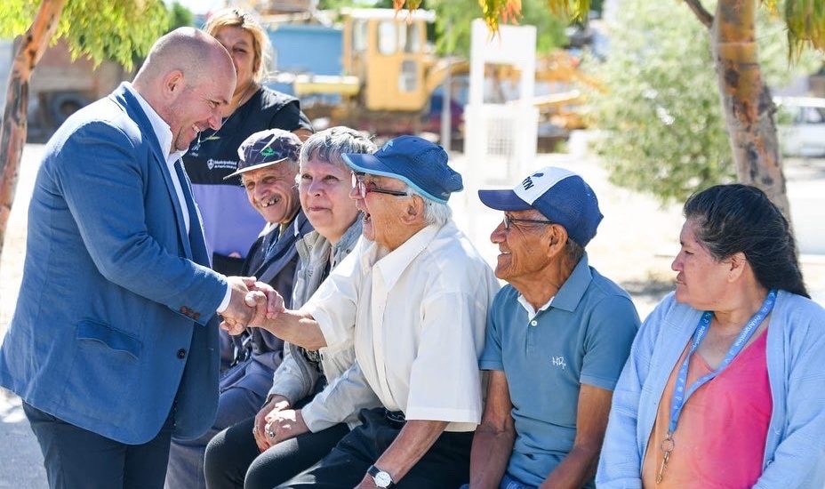 SASTRE: “EN ESTE 2023 SEGUIREMOS TRABAJANDO CON TODOS LOS VECINOS, ENTENDIENDO QUE A PUERTO MADRYN LO HACEMOS TODOS JUNTOS”