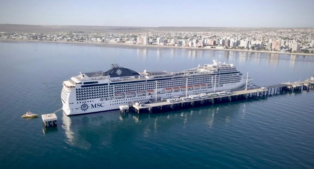 EL MSC MAGNIFICA LLEGÓ A PUERTO MADRYN