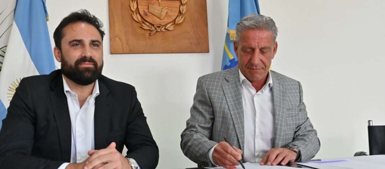 Arcioni promulgó la Ley para la Sustentabilidad de la Ganadería extensiva en Chubut