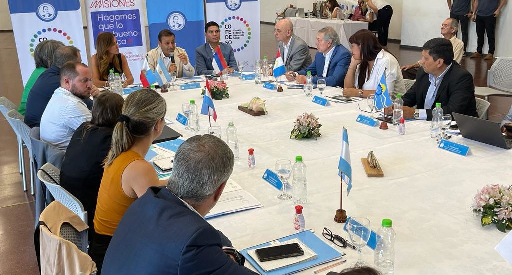 Chubut participó de la reunión del Consejo Federal de Desarrollo Social en Misiones