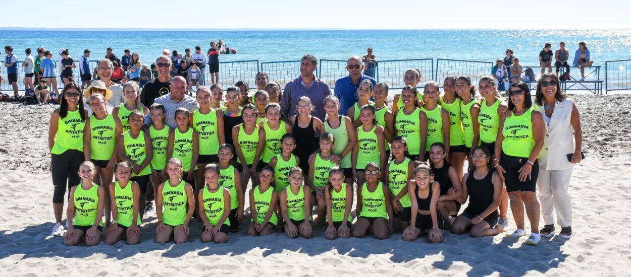 SASTRE ENCABEZÓ LA APERTURA DEL CUARTO FESTIVAL DE PLAYA “ANTONIO TORREJÓN”