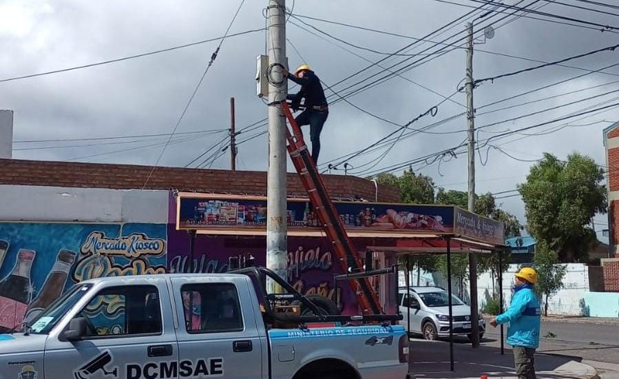 Provincia optimiza el funcionamiento de cámaras de videovigilancia en distintos sectores de la ciudad de Trelew