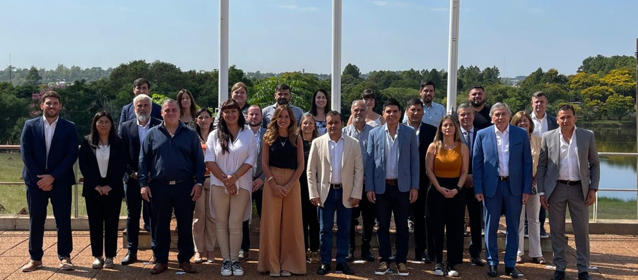 Chubut participó de la reunión del Consejo Federal de Desarrollo Social en Misiones