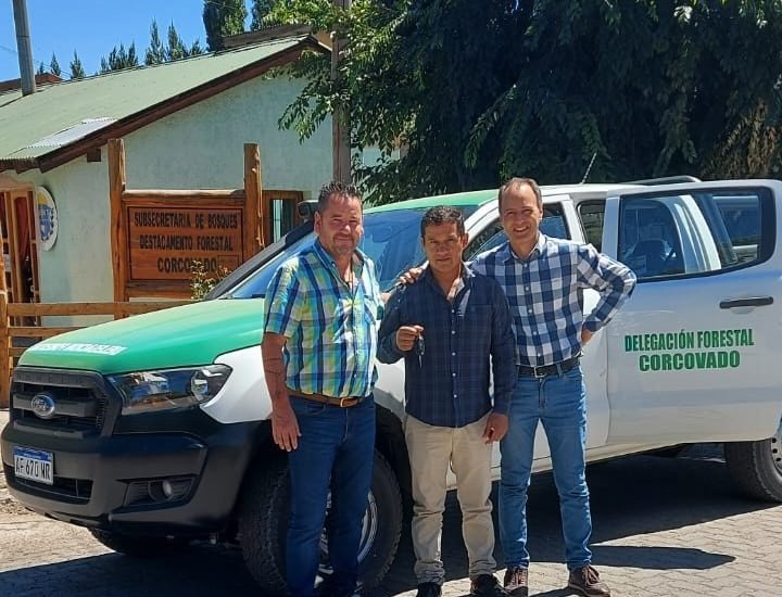 El Gobierno provincial continúa fortaleciendo el parque automotor de las Delegaciones forestales en la Cordillera