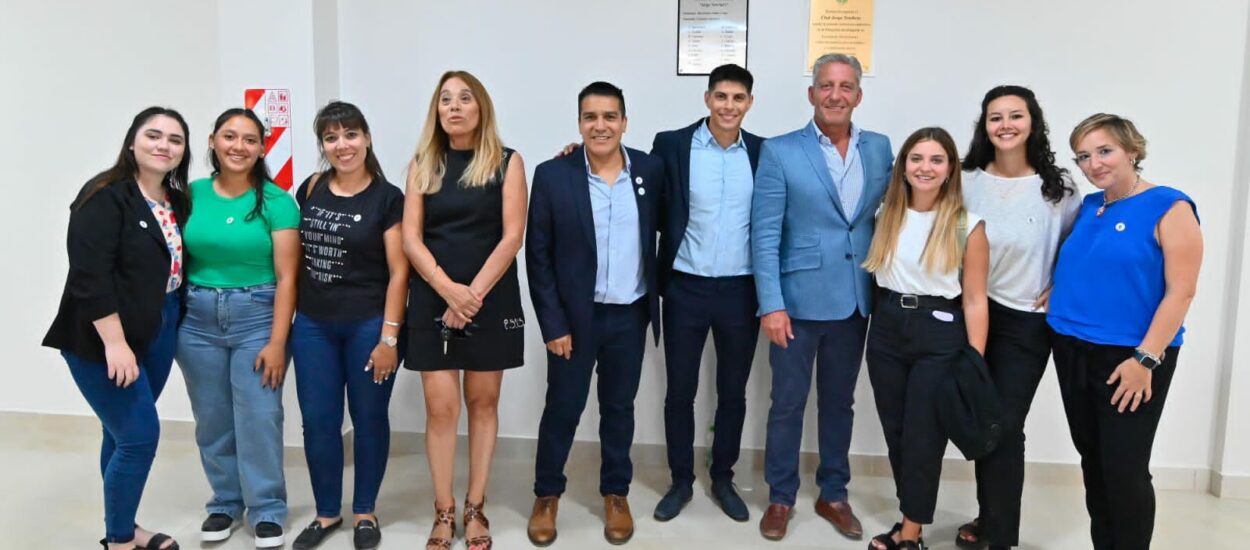 Arcioni inauguró la primera escuela de Nivel Inicial construida por el Club Jorge Newbery