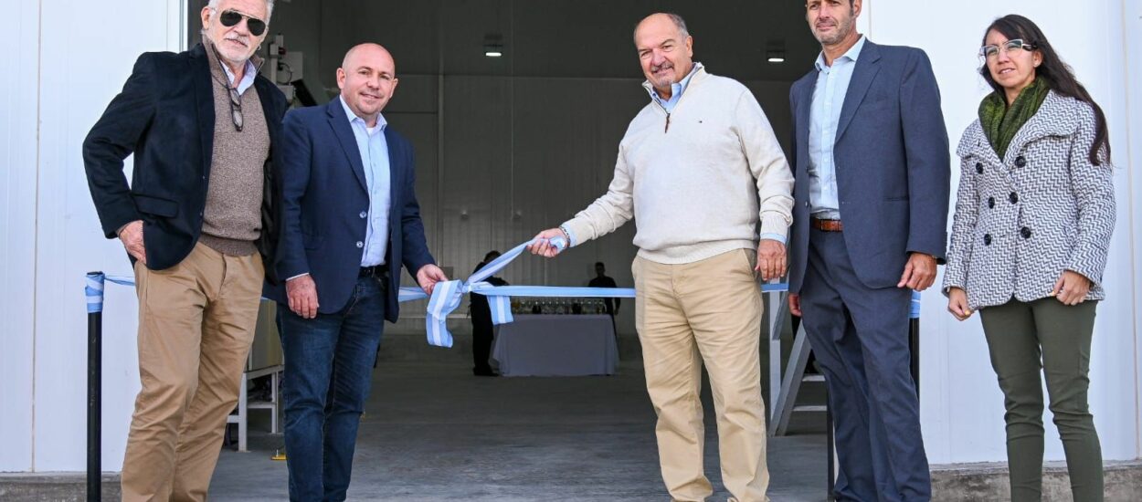 SASTRE PARTICIPÓ DE LA INAUGURACIÓN DE LAS NUEVAS INSTALACIONES DE LA COOPERATIVA DE TRABAJO DE APOYO MARÍTIMO Y PORTUARIO