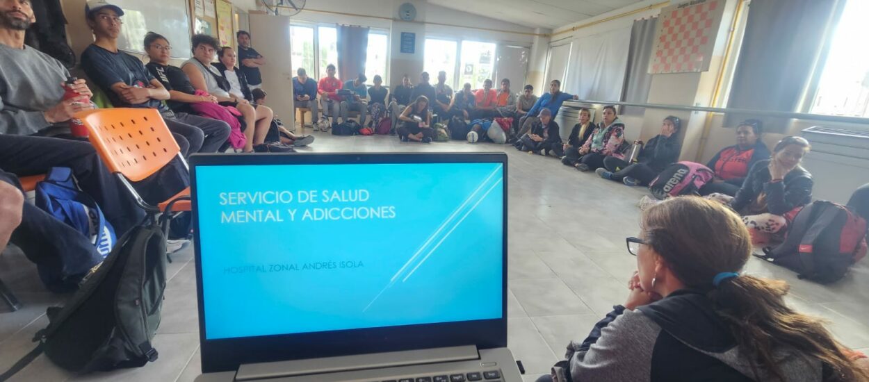 DURANTE LA EXPO DEPORTES, SE REALIZÓ UNA CAPACITACIÓN SOBRE SALUD MENTAL
